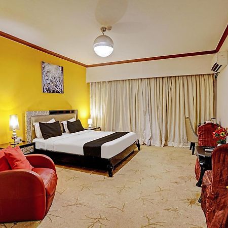 Townhouse 809 Royal Palms Hotel - Rose Collection Mumbai Exterior foto