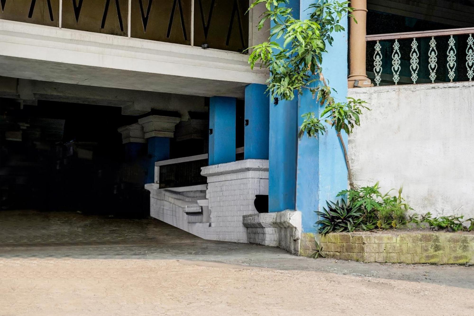 Townhouse 809 Royal Palms Hotel - Rose Collection Mumbai Exterior foto