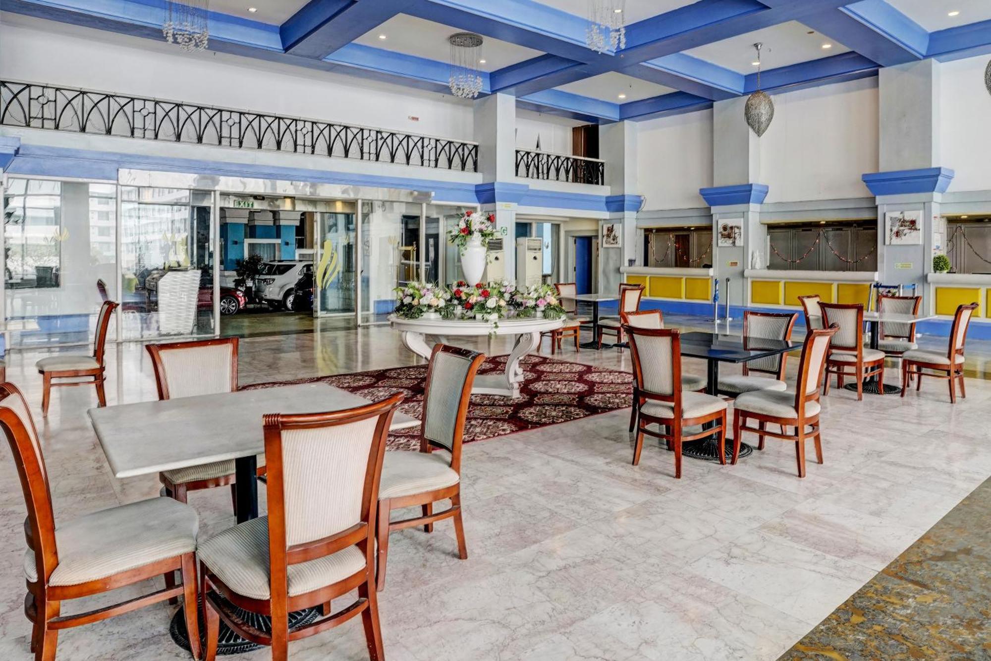 Townhouse 809 Royal Palms Hotel - Rose Collection Mumbai Exterior foto